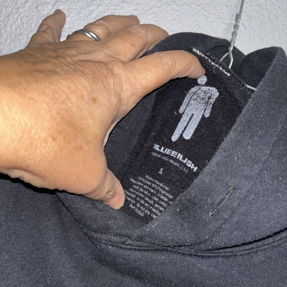 Billie Eilish 2019 Concert Hoodie Black S Graphics Pocket Cotton Blend Pullover - Picture 9 of 10